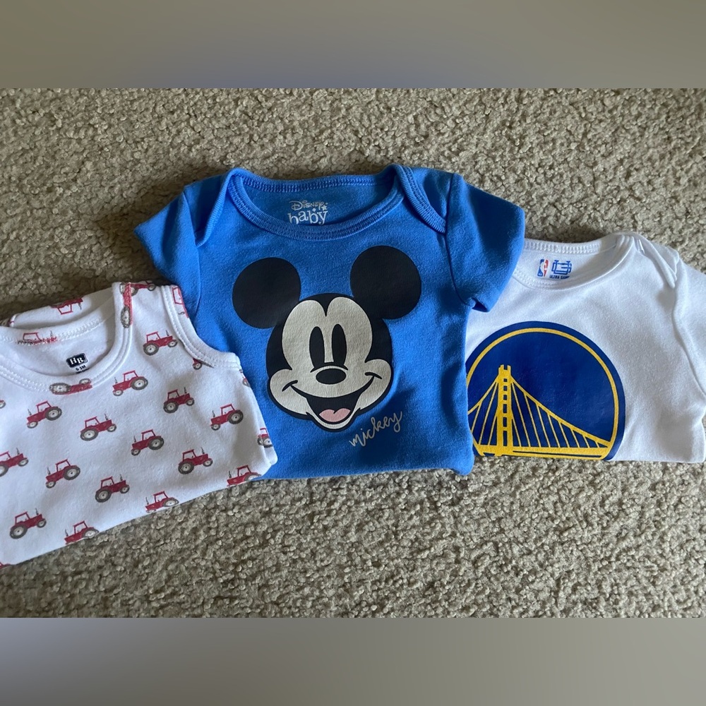 BUNDLE - Newborn Baby Boy Essentials 🩵🦕 - Picture 6 of 6